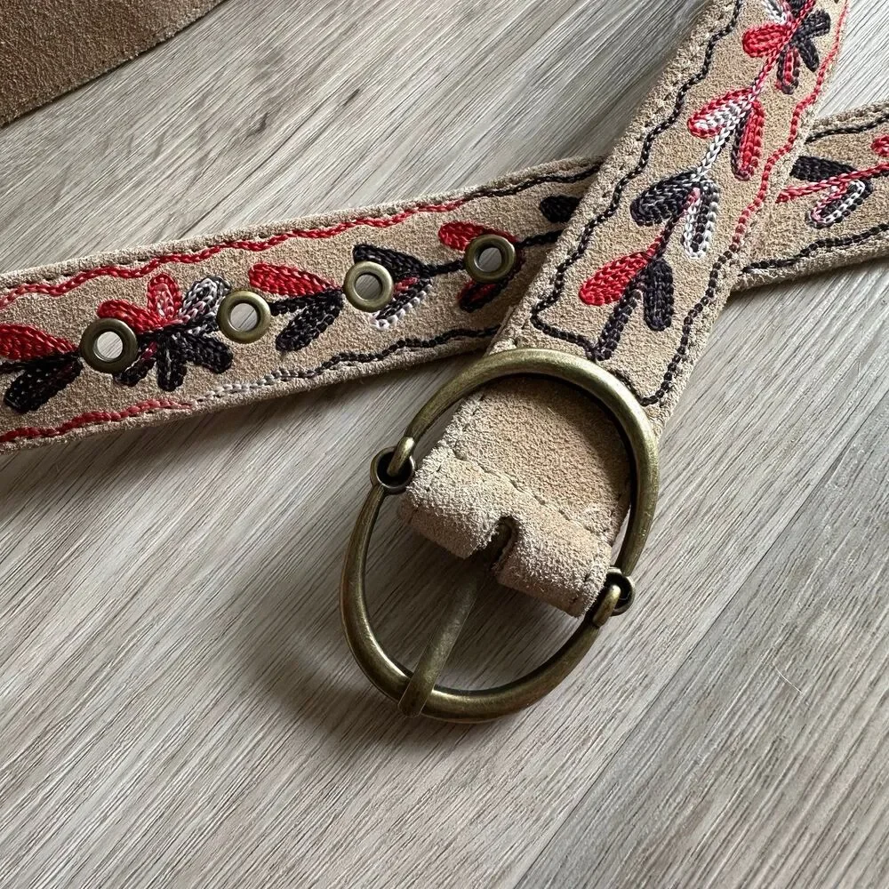 Anthropologie Maison Hotel 100% Suede Leather Embroidered Thar Belt Size Small